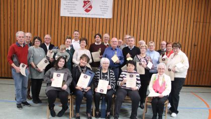 Ehrung der langjährigen Mitglieder beim TV 1886 Hessloch e.V.                Bild: Andreas-Michael Elsner