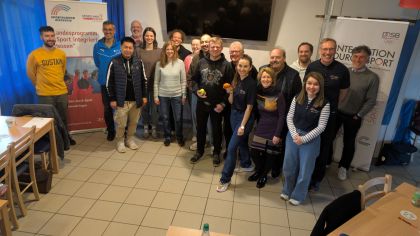 Sportcoach 1x1 mit Markus Wehenkel im Clubhaus der SG Marbach - 19 Teilnehmende waren mit großem Engagement dabei                Bild: Harald Piaskowski