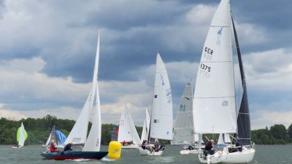 Segelboote an der Wendemarke                Bild: SCR