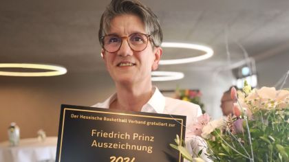 Lehrer/Trainerin Aleksandra Heuser (ehemals Kojic) gehört zu den erfolgreichsten Trainerinnen in Deutschland                Bild: Eberhard Spissinger