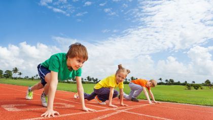 Wie steht es um den &bdquo;Hessischen Weg&ldquo;, das Konzept f&uuml;r den Nachwuchsleistungssport im SPORTLAND HESSEN, das der organisierte Sport und die Hessische Landesregierung 2018 vorgelegt hatten?
                Bild: Sportabzeichen_iStock-480108080