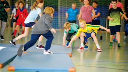 Wer Kinder in Bewegung bringt, leistet einen wertvollen Beitrag für ihre Entwicklung.Foto: SJH/Kai Peters