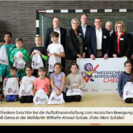 Jede Menge zufriedene Gesichter bei der Auftaktveranstaltung zum Hessischen Bewegungscheck des Kreises Groß-Gerau in der Walldorfer Wilhelm-Arnoul-Schule.                Bild: Marc Schuler