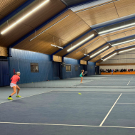 Spieler im Kampf um den Hessenmeister-Titel in Aktion                Bild: Hessischer Tennis-Verband e.V.