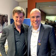 v.l. Sportkreisvorsitzender Markus Jestaedt, Peter Beuth (Hessischer Minister des Inneren und für Sport)                Bild: Sportkreis Rheingau-Taunus