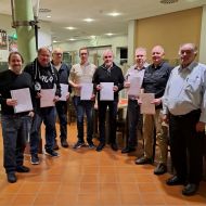 von links: Gerald Schäfer, Horst Spatz, Friedrich Schweizer, Jens Weyrich, Hans-Jürgen Schmidt, Axel Jochim, Ernst-Dieter Walther und Wolfgang Fröhlich 
                Bild: Petra Weigel