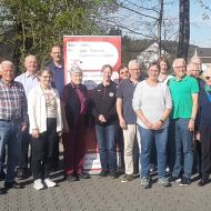 Sportabzeichenprüfer und -prüferinnen des Sportkreis Rheingau-Taunus in Taunusstein-Bleidenstadt.                Bild: Sportkreis, Willibald Ruhfass