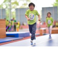 Spielen, toben und Vereine kennenlernen - unter diesem Motto eroberten die Kinder das Sport- und Freizeitzentrum.                Bild: Kai Peters