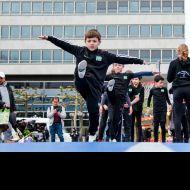 Die Turnkids der TSG Oberrad begeisterten die Passanten.                 Bild: Florian Wiegand