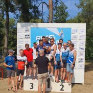Die Siegerteams und Aufsteiger der 2. Hessenliga mit v.l. SF Triathlon Roßdorf, Spannrit Team TSG Kleinostheim und dem algemarin Team SV Traisa.                Bild: Eric Kappes