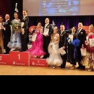 Die Siegerehrung des WDSF Open Senior IV Standard                Bild: Manfred Dort