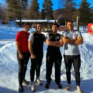 Vier Hessen im Schnee; von links Vanessa Mark, Issam Ammour, Adam Ammour und Joshua Tasche                Bild: Erica Fischbach