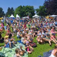 Unzählige Besucher/innen verfolgten das Sportprogramm des Sportkreises                Bild: Ralf Wächter