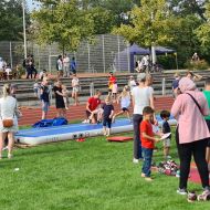 Action: Immer viel Bewegung beim Familiensport- und Spielfest der Sportkreisjugend Darmstadt-Dieburg.                Bild: Uwe Knecht
