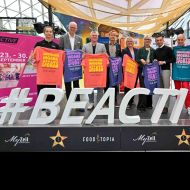 10 Jahre Europäische Woche des Sports #BEACTIVE FrankfurtRheinMain – für den federführenden Sportkreis Frankfurt e.V., der in diesem Jahr zugleich sein 80-jähriges Bestehen begeht, ist die Aktionswoche ein besonderer Meilenstein. Vertreter von Verbänden, Vereinen und Institutionen gaben ihre Statements zur europaweiten Initiative. V.l.n.r.: Claudia Mörtzsch (Deutscher Turner-Bund, Projektleitung „Europäische Woche des Sports - #BeActive“), Martin Blach (Geschäftsführer, Lotto Hessen),  Dr. Boris Zielinski (Geschäftsführer, BäderBetriebe Frankfurt GmbH),  Ferdinand Huhle (Leiter Konzernkommunikation und Public Affairs, Mainova AG),  Juliane Kuhlmann (Präsidentin, Landessportbund Hessen e.V.), Ann Kathrin Linsenhoff, (Sportbeauftragte für das Sportland Hessen), Mike Josef  (Oberbürgermeister und Sportdezernent, Stadt Frankfurt am Main), Roland Frischkorn (Vorsitzender, Sportkreis Frankfurt e.V.) und Amir Jemour (Geschäftsführer Projekte und Veranstaltungen, Sportkreis Frankfurt e.V.)                Bild: Kai Peters