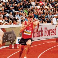 Owe Fischer-Breiholz startet für den Königsteiner LV. Im Juli sorgte der 21-Jährige für Aufsehen, als er bei seinem EM-Triumphüber 400-Meter-Hürden die drittbeste Zeit lief, die je ein Deutscher erreicht hatte.Foto: Maria Grunack