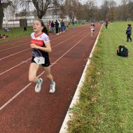 Lina Wahl geht seit dem Sommer in die Sportklasse der Heinrich-von-Kleist-Schule Eschborn und war an der HTV-Kadersichtung ganz vorne dabei.                Bild: Tanja Weber