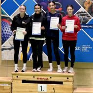 Rechts außen: Tara Obst, Kumite -55 Kg: Bronze                Bild: Tara Obst für den HFK