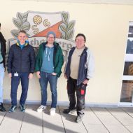 lsb h Öko-Check-Berater Malik Walters (links) zu Gast bei der SG RW Büchenberg - mit dabei (v. l.) Holger Wess, Sascha Happ, Peter Happ                Bild: Harald Piaskowski