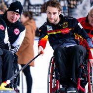 Das Begleitprogramm - Ball des Sports lockte mit vielfältigen Angeboten. Mit dabei: Curling bei Eintracht Frankfurt e.V. ...                Bild: Florian Wiegand