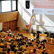 „Wir machen Zukunft für den Sport. Weil ihr es seid – Sport. Verein. Stärken.“ – unter diesem Motto stand das DOSB-Dialogforum in Frankfurt, das rund 500 Menschen aus Vereinen, Verbänden und Politik zusammenbrachte.Foto: DOSB/Helmrich