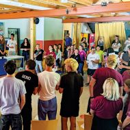 Junge Menschen aus anderen Ländern kennenlernen: Internationaler Austausch – durch und im Sport. Foto: SJH