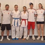 V.l.: Jamal Laudiai (Kumite Landestrainer Hessen Süd), Maxim Harisow (Betreuer vom Stützpunkt Nordhessen), Maria Ruppel, Davary Phok, Milan Carapic, Nele Mielke (Betreuerin vom Stützpunkt Südhessen), Alexander Lang (Kumite Landestrainer Hessen Nord)                Bild: Christina Dannenberg (HFK SocialMediabeauftragte)