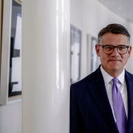 Blickt auf 80 Jahre erfolgreiche Zusammenarbeit zurück: Hessens Ministerpräsident Boris Rhein.Foto: Sinah Osner/ Hessische Staatskanzlei