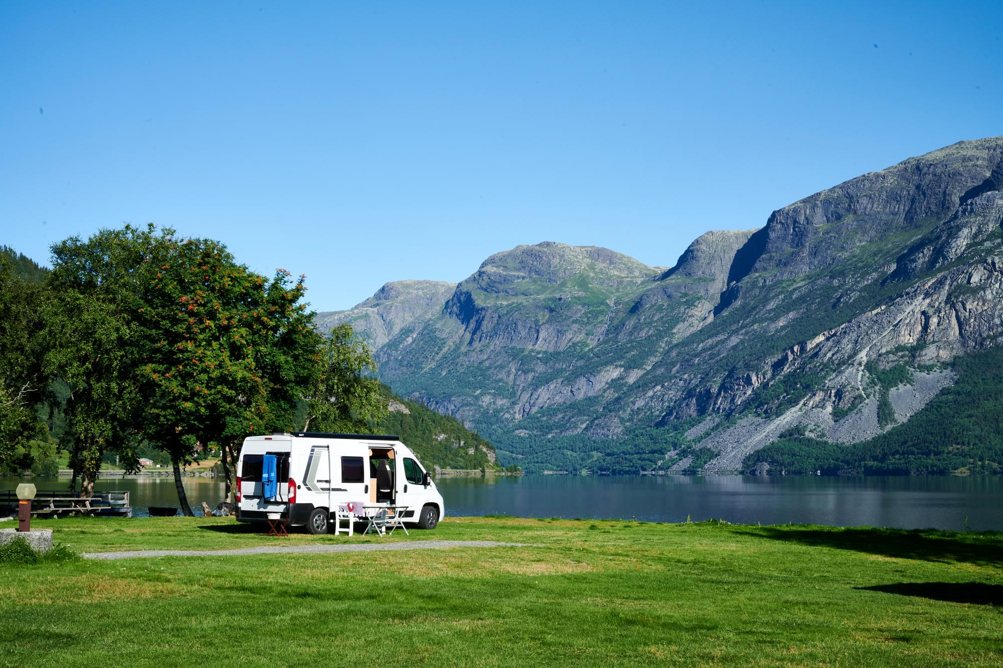 camper_adobestock_404840867.barish_baur.jpg